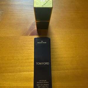 Tom Ford Lip Color Matte Lipstick #37
SEVENTH SIN